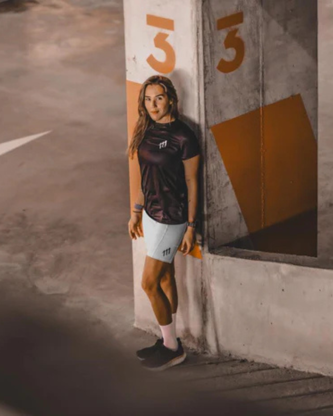 CAMISETA RUNNING 111 TEE NEGRO DAMA