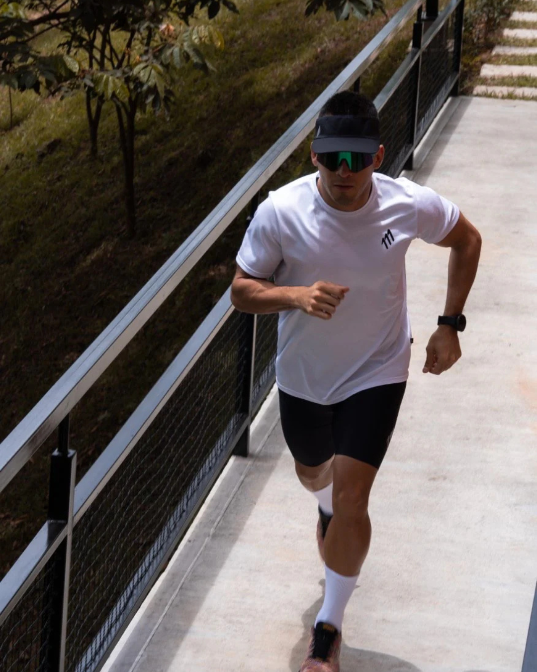 CAMISETA RUNNING 111 TEE BLANCA HOMBRE