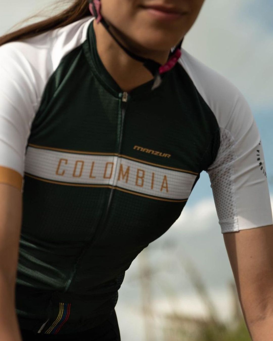 JERSEY MC MANZUR COLOMBIA VERDE DAMA